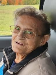 Barbara Maus's Instagram, Twitter & Facebook