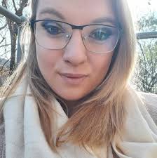 Hi everyone, I'm currently looking for an opportunity to gain local  experience in payroll or backend office Jobs. I have 4 years of office  administration experience overseas and have also completed an