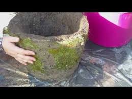 Ob Romantisch Frohlich Bunt Oder Ganz Puristisch Die Moglichkeiten Die Man Beim Beton Giessen Hat Sind Unendlich Und Es Macht S Beton Giessen Blumenerde Zement