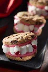 Chips Ahoy Dracula Teeth Recipe Halloween Food For Party Holiday Desserts Food