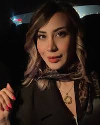 🥂🫔 اگه تو سالى كه گذشت, از دست دادن هر چیزی باعث شد خودت رو پيدا كنى،  بدون كه برنده ای👌 #۱۴۰۴_سال_رسیدن_به_ارزوهامون_باشه❤️