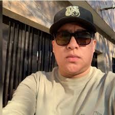 Andres Gamboa (@andres_silvera)