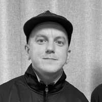 1700+ "Vincent" profiles