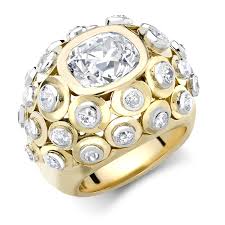 Antique, new and vintage statues can bring depth and distinctive charm to your home's interiors or your meticulously maintained outdoor garden area. Antique Vintage Cartier Jewellery Pragnell