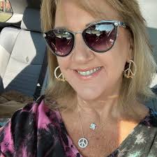 🎄✨ 12 Days of Christmas Giveaway