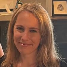 Kate Schlesinger (@KateSchlesinger)