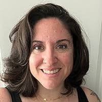 Rachel Vail's Instagram, Twitter & Facebook