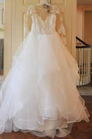 Fresh, lively, and confident, hayley paige embraces sweet femininity with a touch of edginess. Hayley Paige Elysia Size 14 Used Wedding Dress Nearly Newly Wed Lace Ball Gowns Used Wedding Dresses Timeless Dress