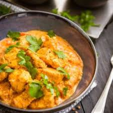 Poulet Au Curry Pour Faire Un Petit Tour En Inde En 2020 Poulet Curry Recette Poulet Curry Curry