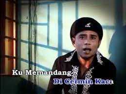 Segala santun yang kau endap dijiwaku tak terisap dulu kini kecapkan sesalku anyaman cintamu. Ukays Kau Satu Satunya Lirik Lagu Youtube
