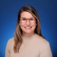 Ashley Yarber's Instagram, Twitter & Facebook