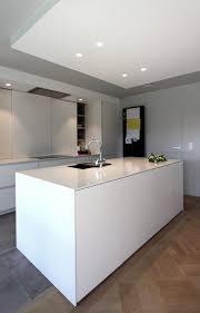 Ilot De Cuisine Blanc En 2020 Ilot De Cuisine Blanc Maison Architecte Architecte Interieur