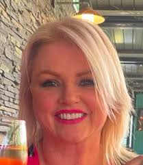 Best recommendations for a hairdresser, where to go for a hair cut an  possible colour, please & thank you. 🙏🏽🙂💇🏽‍♀️