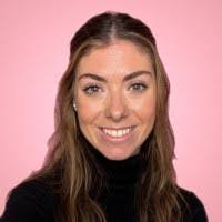 Natalie Maw's Instagram, Twitter & Facebook