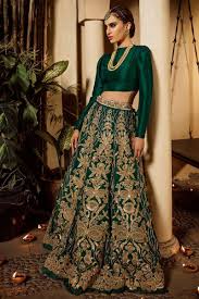 Pakistani brides dress 2020 are the trending dresses in weddings as these are the traditional ensembles with delegate embroidery on it. 12 Bridal And Wedding Dresses By Pakistani Designer Ammara Khan Online Shopping In Pakistan