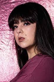 Elise Irizarry's Instagram, Twitter & Facebook