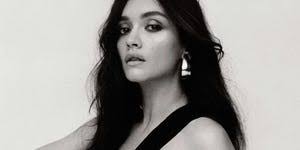 See Photos of 'The Girlfriend' Starring Robin Wright and Olivia Cooke