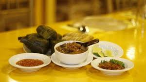 Memang tak semua orang bisa mengolah seafood menjadi makanan yang lezat serta hidangan namun jika kamu ingin mencoba membuat masakan seafood lezat, kamu bisa melihat beberapa. Dinas Pariwisata Tetapkan 10 Kuliner Khas Makassar Yang Wajib Tersedia Di Hotel Tribun Timur