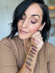 Sarah Martin- Makeup + Skincare EDUCATOR