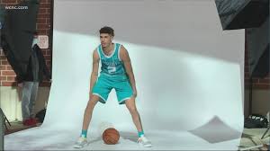 Buy charlotte hornets nba single game tickets at ticketmaster.com. Lamelo Ball Officially Signs With Charlotte Hornets Wcnc Com