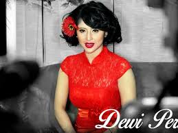 Keluarga Dewi Perssik Pertanyakan Bukti Laporan Johnson Yaptonaga