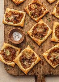 Caramelized Onion Puff Pastry Tarts Recipe Recipes Puff Pastry Recipes Winter Appetizers