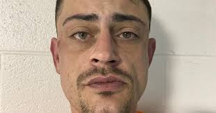 Man used small child as shield during SWAT standoff in Huntington, West  Virginia