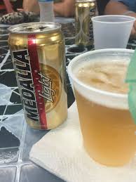 Medalla Light Hecho En Puerto Rico Glassware Beer Glasses Pint Glass