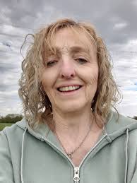 A little afternoon stroll down to the river