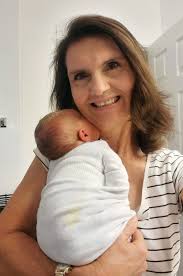 11lbs 1oz 21inches and tomorrow he'll be 1 month Dallas Barry Hubrins!