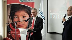 Why a pilot called Elder Bednar to the front of the plane