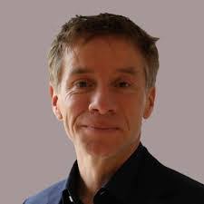 Julie Vandermeulen's Instagram, Twitter & Facebook