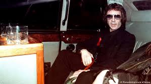 Lana clarkson on wn network delivers the latest videos and editable pages for news & events, including entertainment, music, sports, science and more, sign up and share your playlists. Music Producer Phil Spector Convicted Of Murder Dead At 81 News Dw 17 01 2021