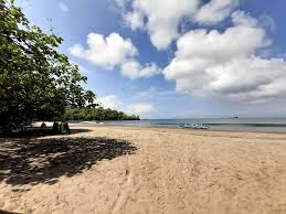 Pantai pangandaran merupakan wisata tepi laut yang berada di daerah ciamis tepatnya di desa pananjung. Info Harga Tiket Masuk Pantai Pangandaran Penawisata Com