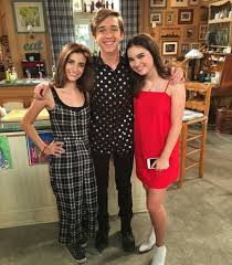 But Just Imagine If Jackson Ramona And Rocki All Dated Each Other In A Poly Relationship I Would Be 1000 Down For Fuller House Fuller House Cast Full House