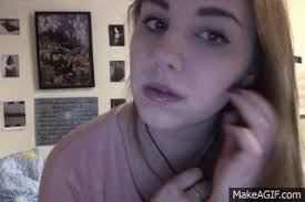 The chvostek sign is a clinical sign of existing nerve hyperexcitability (tetany) seen in hypocalcemia. Mildly Interesting My Face Twitches When I Tap Certain Parts Does Anyone Else Experience This Album On Imgur