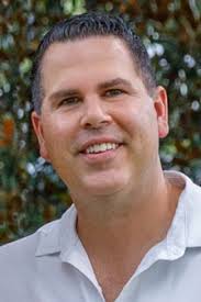 Real Estate Agent & Realtor Results for i at Englewood