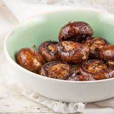 Water chestnut known as 马蹄 in chinese, is a popular fruit, which has a unique sweetness and comforting crisp texture. Barbecued Garlic Chestnut Mushrooms Ohmydish Com