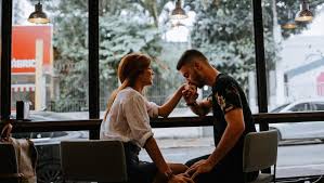 If you are thinking about casual dating as opposed to more traditional dating, you need to figure out what it means to you and how it would work. Tinder Not Just For Casual Dating Or Hookups Hindustan Times