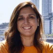 Vicky Valencia (@VickyValenciaOK)