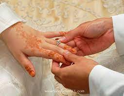 Pernikahan dengan mualaf, nikah siri atau pernikahan yang dilakukan sembunyi sembunyi dsb, bagaimana hukumnya dan kekuatannya menurut islam? Siapa Saksi Nikah Balohpedia