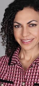 Alex Vences's Instagram, Twitter & Facebook