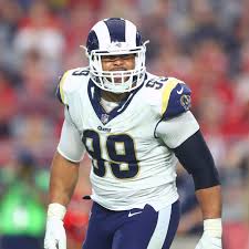 Los angeles rams defensive tackle, aaron donald, comes in at number 7 on the list of top 100 players of 2018 as voted on by. La Rams Aaron Donald S Offseason Program Includes Training With Knives Turf Show Times
