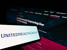 UnitedHealth Struggles—But Smart Investors Are Buying In