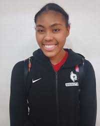 Talia Norman's Instagram, Twitter & Facebook