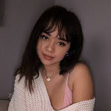 Devon Valdez's Instagram, Twitter & Facebook