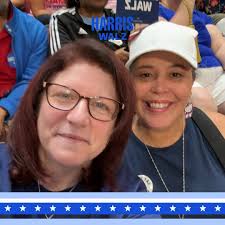 Lori Lashley (@LadyLucretia916)