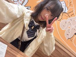 Haru 哈嚕(@haru_uuuura) • Threads, Say more