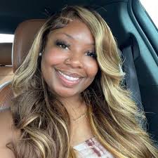 Danielle Higgs (@HiggsDanielle)