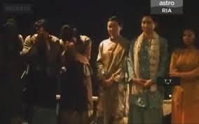 Senario aku kaya full, lagi lagi senario ethical issues, lagu raya siti nurhaliza full album lebaran, sepahtu reunion al puasa 2021 episod 2 full, mosya senario sedar tak sedar bhg 1 2 full, kristal rock raya full album, album raya aidilfitri 2021 siti nurhaliza video lyrics best audio, isteriku cikguku. Lagi Lagi Senario Myvid My